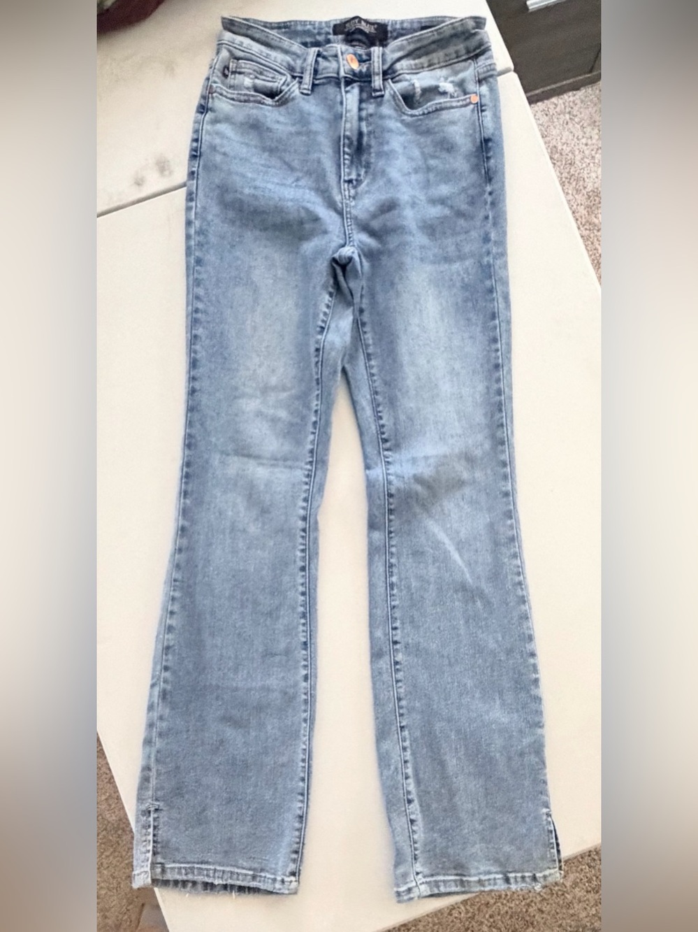 Judy Blue Light Wash Women's Slim Bootcut Jeans - Classic High-Rise